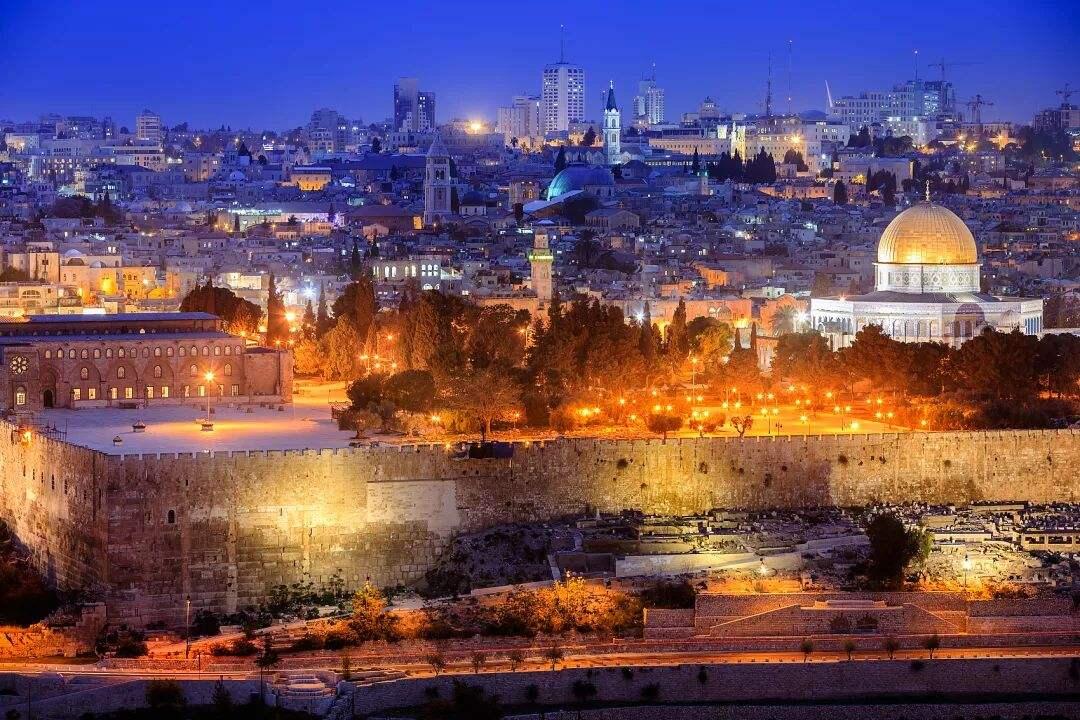 耶路撒冷是哪三个宗教的圣地？ 什么是阿拉伯国家？