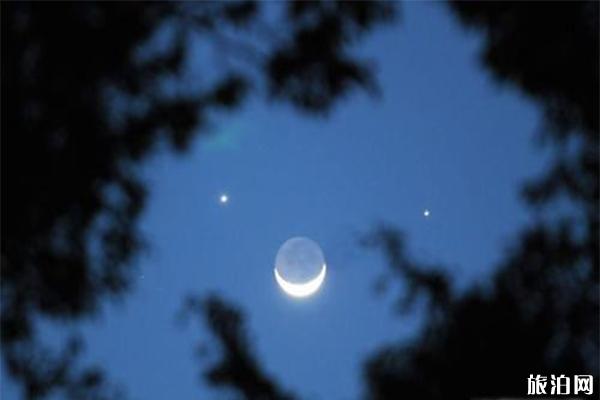 双星伴月是什么意思 双星伴月什么征兆