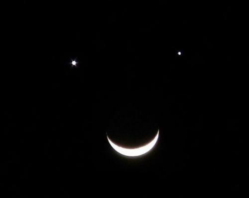 金星、木星将在凌晨夜空中汇聚成为壮丽天象