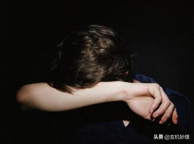 <strong>面相</strong>看财运(你也能当<strong>面相</strong>师！2分钟学会聚财<strong>面相</strong>4大特征)