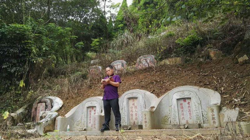 祖坟<strong>风水</strong>：<strong>风水</strong>大师是怎么看祖坟<strong>风水</strong>的好坏吉凶
