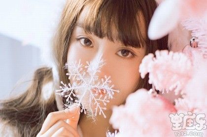 女子全身<strong>痣相</strong>图解清晰版